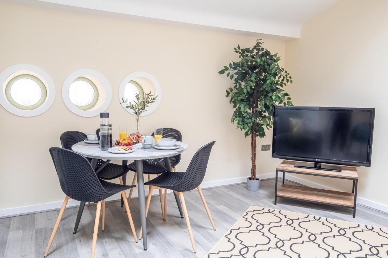 Luxe Apartments Near Albert Docks - 3 Graces - Liverpool One - Business, Contract & Corporate Ready מראה חיצוני תמונה
