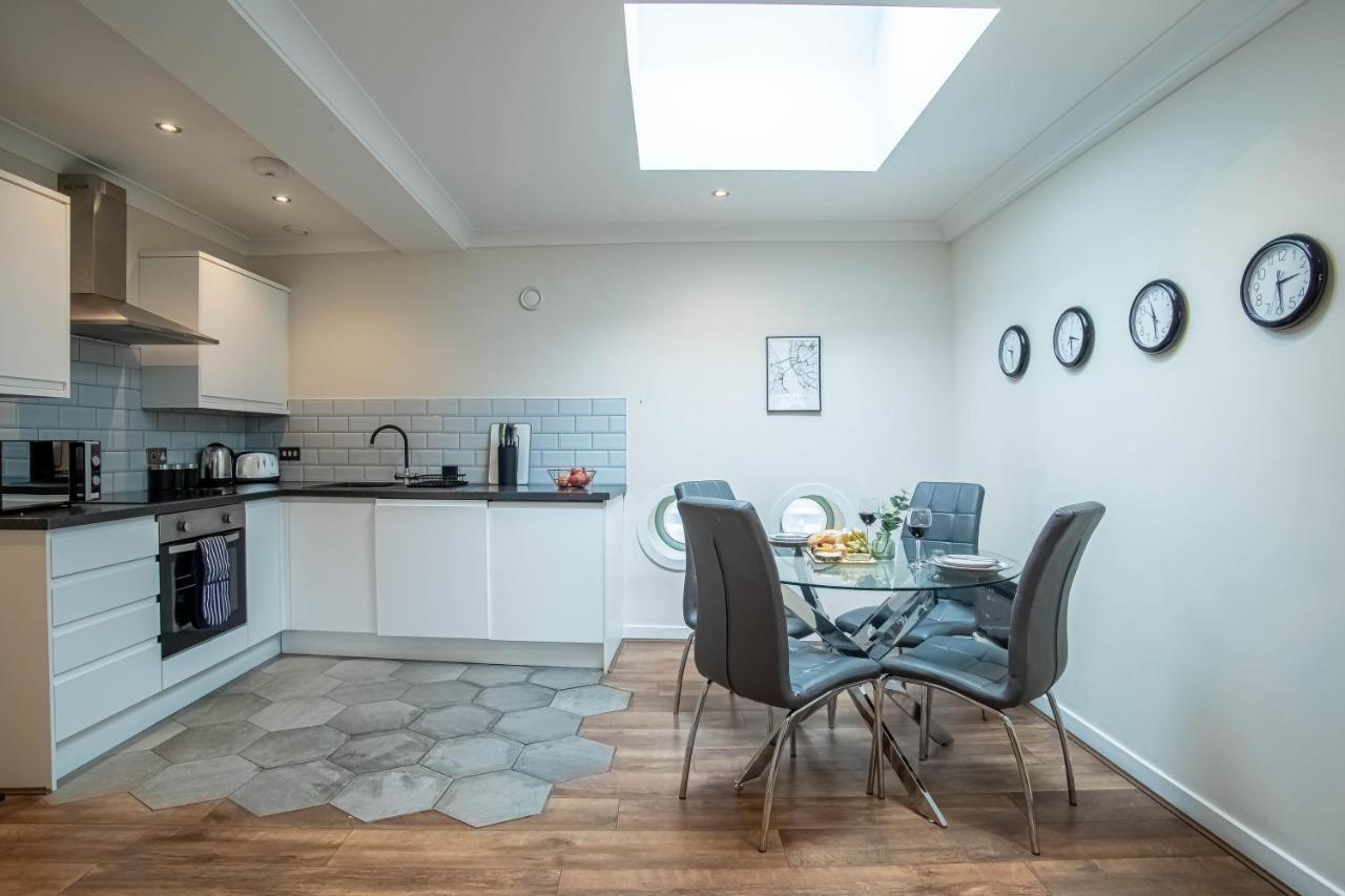 Luxe Apartments Near Albert Docks - 3 Graces - Liverpool One - Business, Contract & Corporate Ready מראה חיצוני תמונה