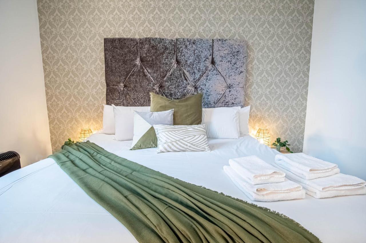 Luxe Apartments Near Albert Docks - 3 Graces - Liverpool One - Business, Contract & Corporate Ready מראה חיצוני תמונה