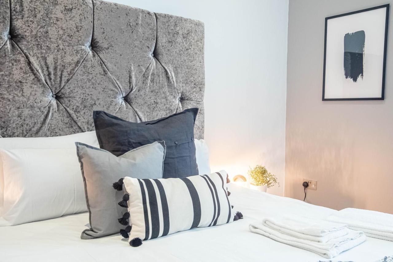 Luxe Apartments Near Albert Docks - 3 Graces - Liverpool One - Business, Contract & Corporate Ready מראה חיצוני תמונה